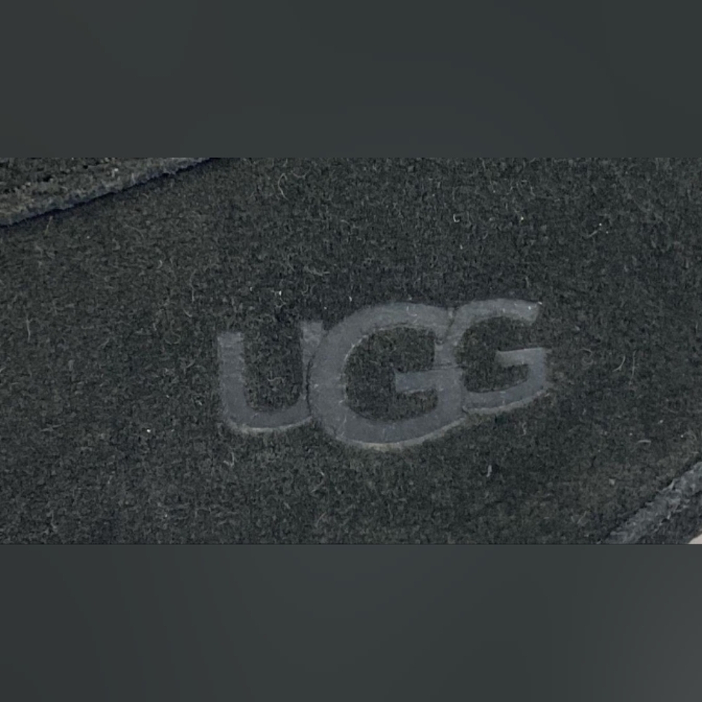 UGG Ansley Suede Moccasin Slippers Wmn's Size 9 Used Exc MSRP $115 - Picture 7 of 10